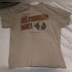 Beige Graphic T-Shirt with Cartoon Glowing Sea Print Tourism Shirt AS IS